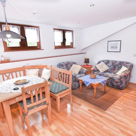 Pleasant Apartment In Ruhpolding With Swimming Pool ภายนอก รูปภาพ